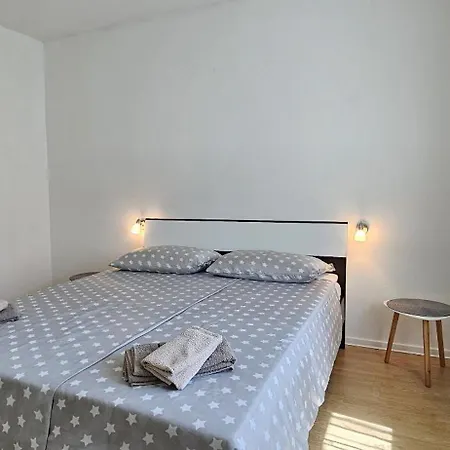 Apartament Pana *